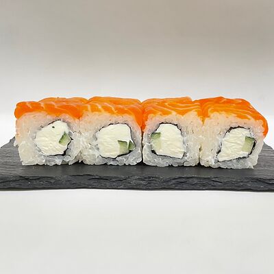 Фила с огурцом в Народные пицца и суши по цене 329 ₽