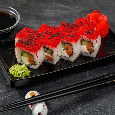 Ролл фирменный Закат в Sushi Pizza Top по цене 579 ₽