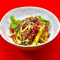 Салат с говядиной по-корейскив Сытно Аппетитно