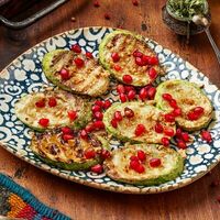 Кабачки жареные с грецким орехом в Халиф