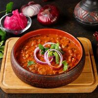 Лобио с гурийской капустой в Gaumarjos