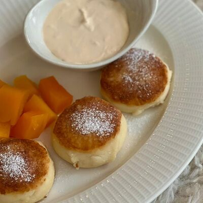 Сырники из домашнего творога в Berberry & ptichka по цене 550 ₽