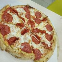 Пицца Помодоро в Pizza e birra