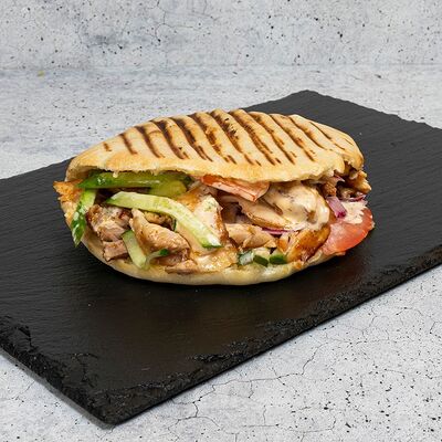 Шаверма по-Питерски в пите в Бирвайн по цене 459 ₽