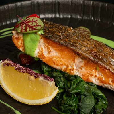 Стейк из лосося в Биржевик по цене 1378 ₽