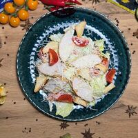 Цезарь с курицей в Orzu