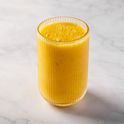 Смузи Манго-Маракуйя в FOBS по цене 580 ₽