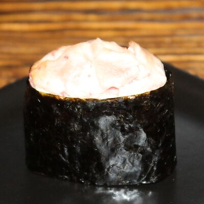 Суши запеченные с тунцом в Суши Пати по цене 160 ₽