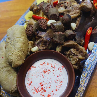 ТхьэмщIыгьуныбэ в Триумф по цене 100 ₽