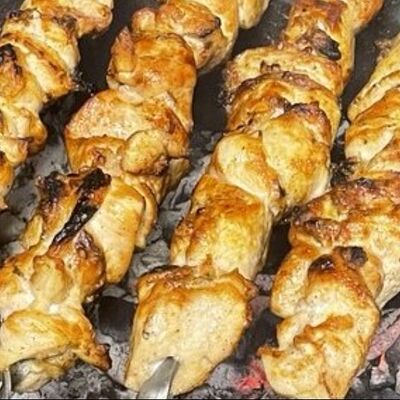 Сочный шашлычок из cвинoй шейки в WORLD MANGAL CLUB по цене 495 ₽