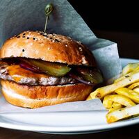 Бургер Альф в Oscar Beef