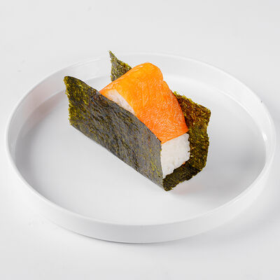 Онигири Филадельфия в Панда Маркет по цене 379 ₽