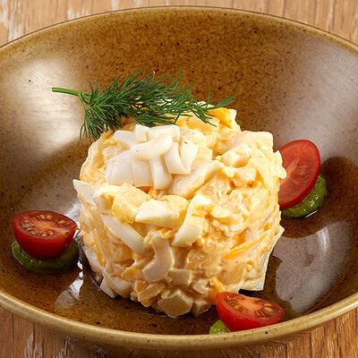 Бизнес-ланч Салат с кальмарами и ананасами в Колбасофф по цене 190