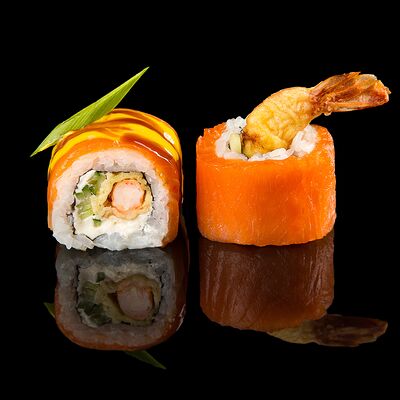 Лосось с креветкой темпура в Вкус и лосось по цене 740