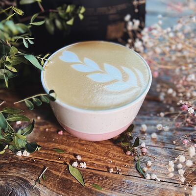 Флэт уайт в Forget me not coffee по цене 270 ₽