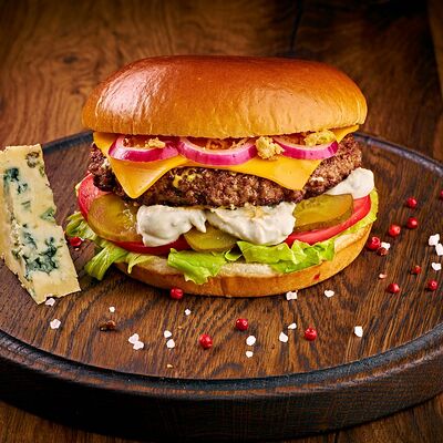 Бургер Блюз blue cheese в Meatgrinder по цене 679 ₽