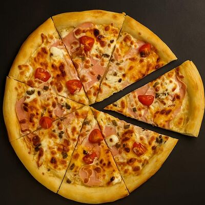 Пицца Американская в ХрюЧего по цене 749 ₽