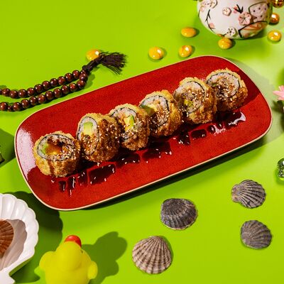 Темпура ролл с острым угрем и авокадо в Сушки на макушке по цене 1250