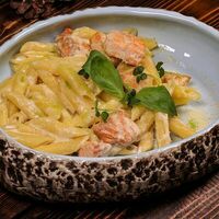 Пенне с лососем в The River Restaurant