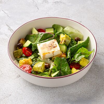 Греческий салат в Шоколадница по цене 390 ₽