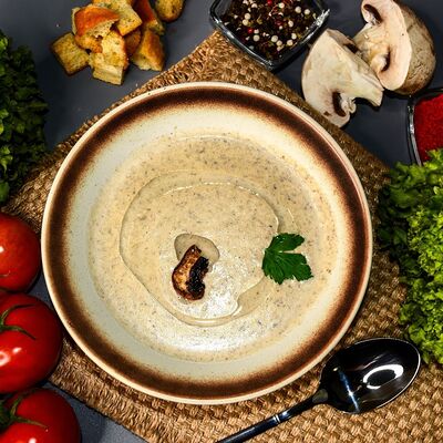 Крем-суп грибной в Щастьебар по цене 370 ₽