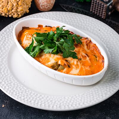 Запечённый язык с картофелем в ШКВАРКИ по цене 20 р.