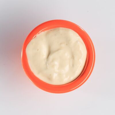 Чесночный соус 50 г в Семейный ресторан Tiki&Taki по цене 85 ₽