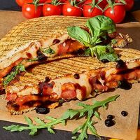 Сэндвич Капрезе в Каеф House