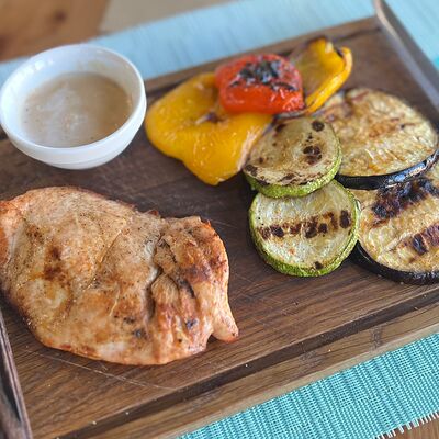 Стейк из индейки с овощами в Полианто по цене 800 ₽