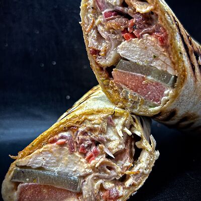Мясная шаурма в Шаурма хаус по цене 1200 ₽