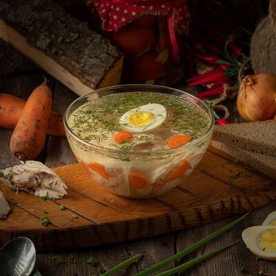 Лапша с курицей в Мандариновый гусь по цене 117 ₽