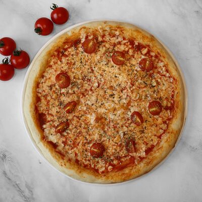 Пицца Маргарита в Птичка по цене 600 ₽