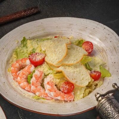 Цезарь с креветками в Lamore Mio по цене 540 ₽