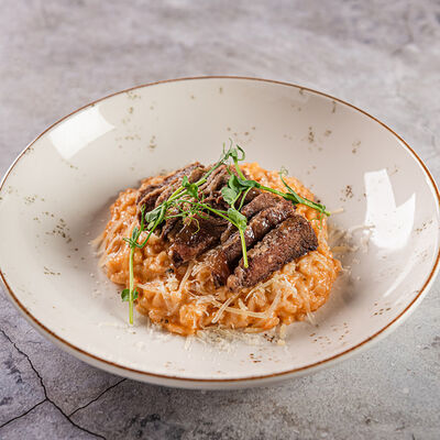 Ризотто с телячьими щечками в Биродром и Панчетта по цене 820 ₽