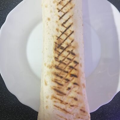 Шаурма средняя в Аркадия по цене 350 ₽