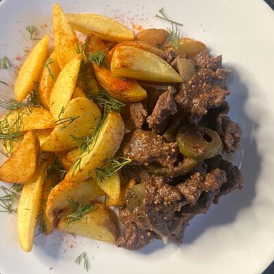 Азу из говядины в НЯМ-НЯМ! по цене 870 ₽