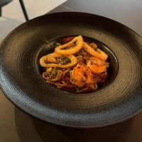 Соба с морепродуктами в Чаша