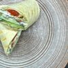 Ролл с красной рыбой и соусом тартар в Eden по цене 480
