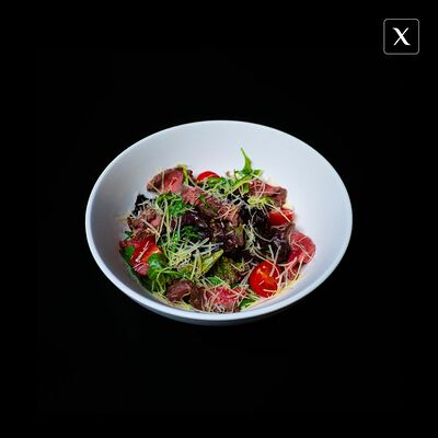 Салат с ростбифом в Хука Холл по цене 1090 ₽