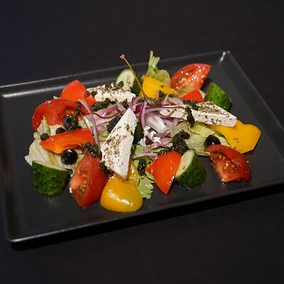 Греческий в ЛАЛИКО ГРУЗИНСКАЯ КУХНЯ по цене 690 ₽