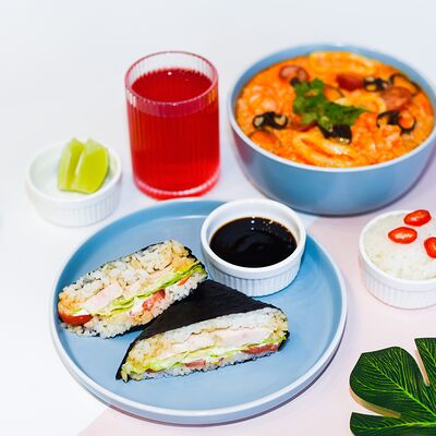 Сет Сытный обед в Pokemania по цене 1649 ₽