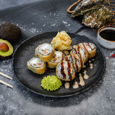 Жареный ролл Фудзияма в КРЫША по цене 1140 ₽