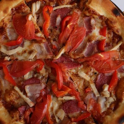 Цыплёнок BBQ (25 см) в Cream Soda по цене 730 ₽