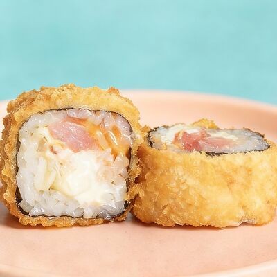 Ролл Темпура с креветкой в Sushi Street по цене 489 ₽