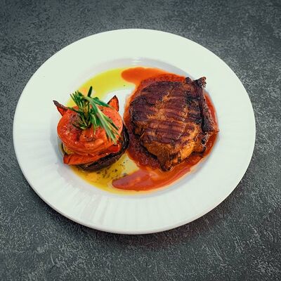 Стейк из свинины в #proсчастье по цене 800