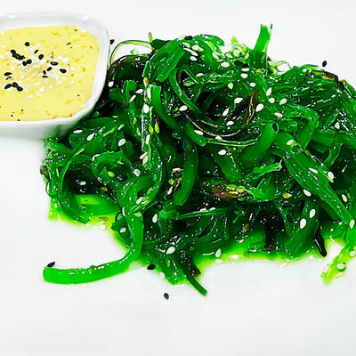 Салат Чука с ореховым соусом Гамадари в Чайна Тун по цене 210