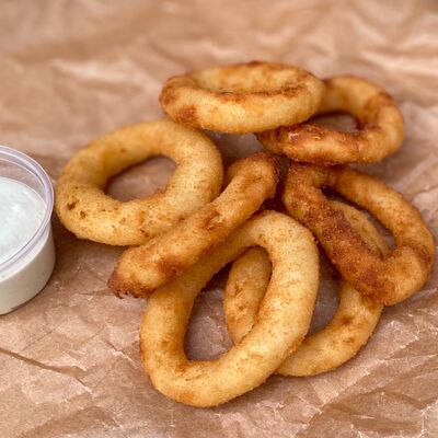 Луковые кольца с соусом в Гастробар DOM по цене 330