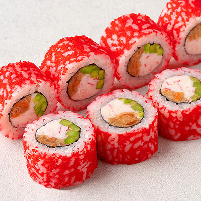 Ролл Калифорния с лососем терияки в Сакура по цене 469 ₽