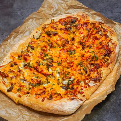 Пицца грибнаяв Больше восьми по цене 760 ₽