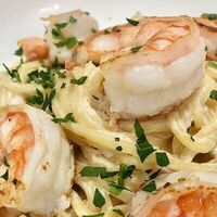 Сливочная паста Карбонара с креветками в Фитнес меню